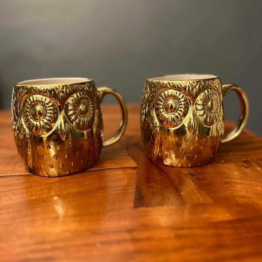 Mugs, candle holders